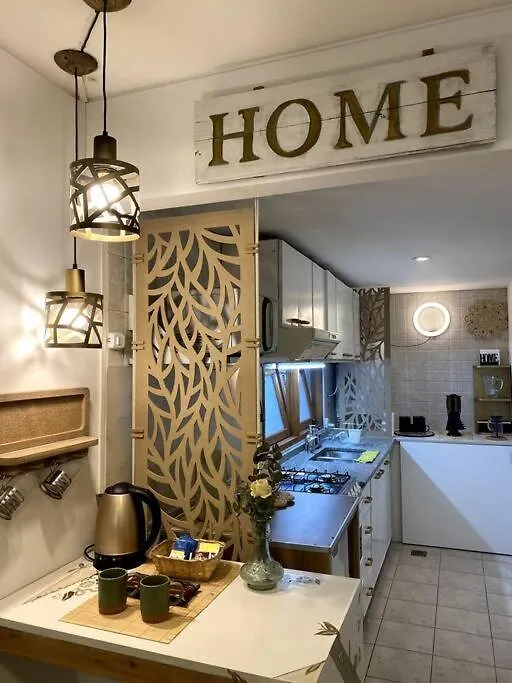 Apartamento Oasis En La Mejor Zona De Mendoza 0*,  Argentina